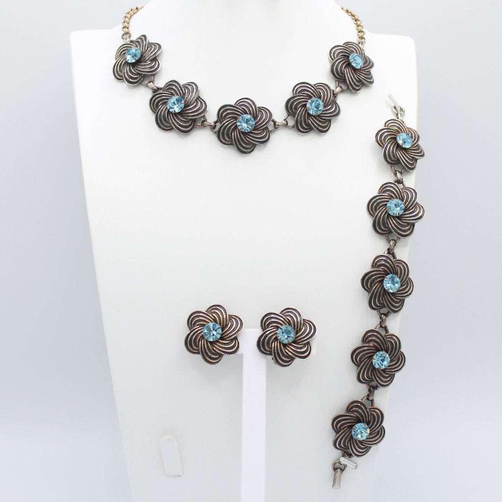 VTG Baby Blue Rhinestone Metal Swirling Flower Necklace Bracelet Earrings Set