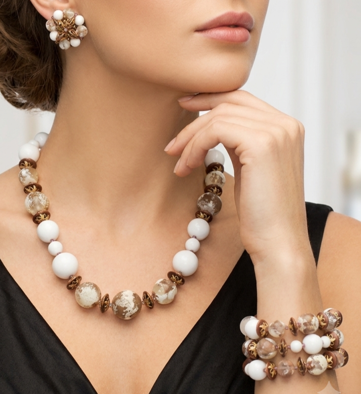 Vintage DEAUVILLE Painted Beads Gold Mauve White Necklace Bracelet Earrings Set