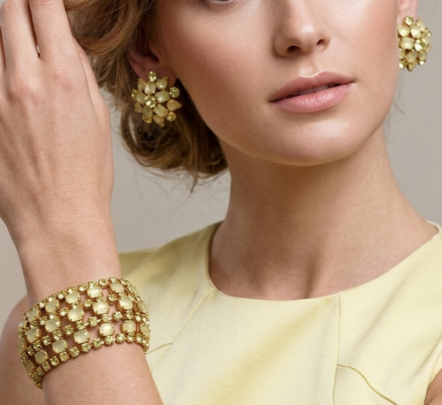 Vintage Frosted Yellow Jonquil Rhinestone Wide Bracelet Clip Earrings Set