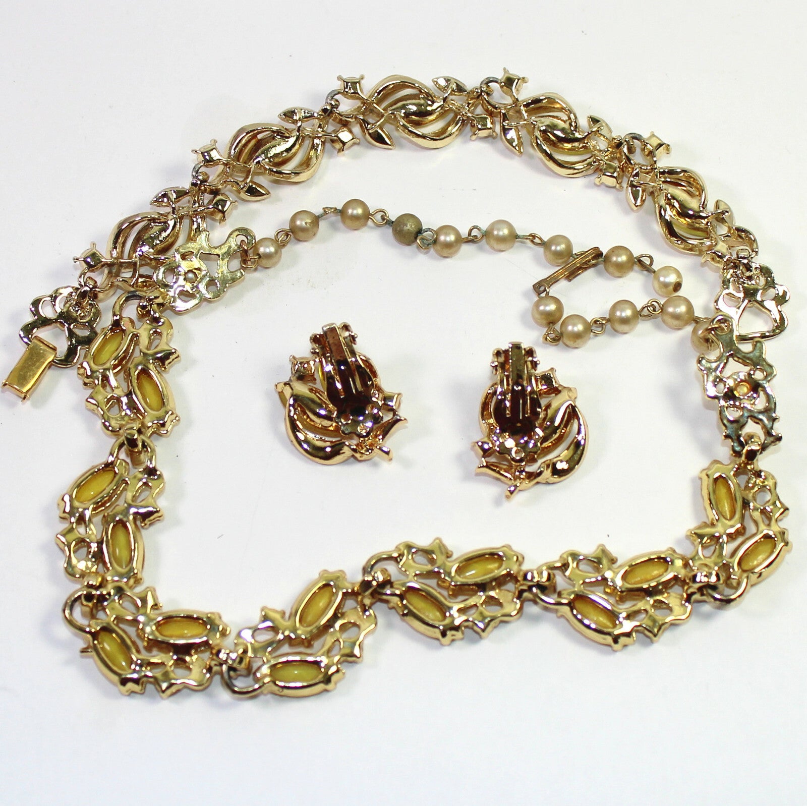 Vintage YELLOW MOONGLOW Rhinestone Faux Pearl Necklace Bracelet Earrings Set