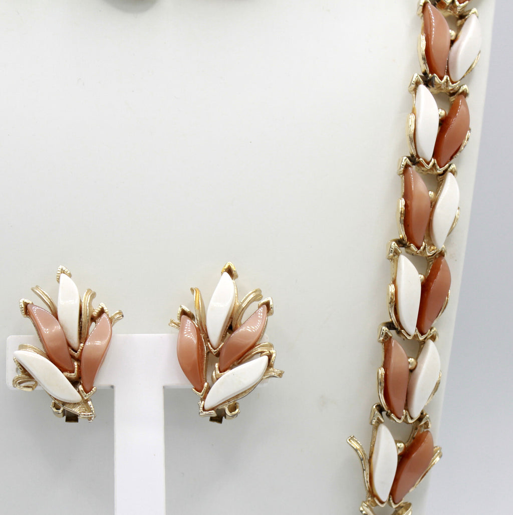Vintage MOCHA BROWN WHITE THERMOSET Leaves Necklace Bracelet Earrings Set