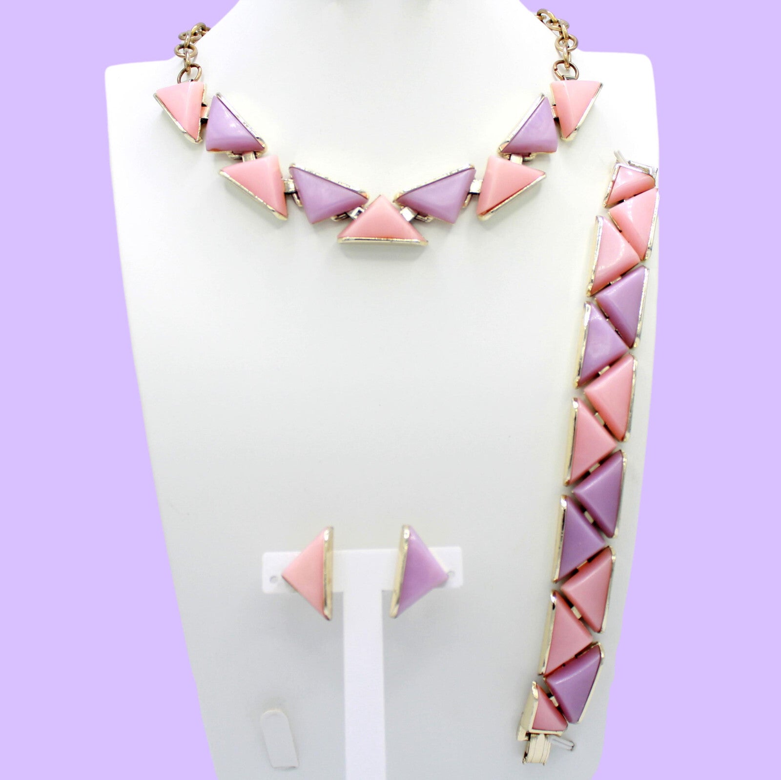 VTG Pink Lavender Triangle Geometric Thermoset Necklace Bracelet Earrings Set
