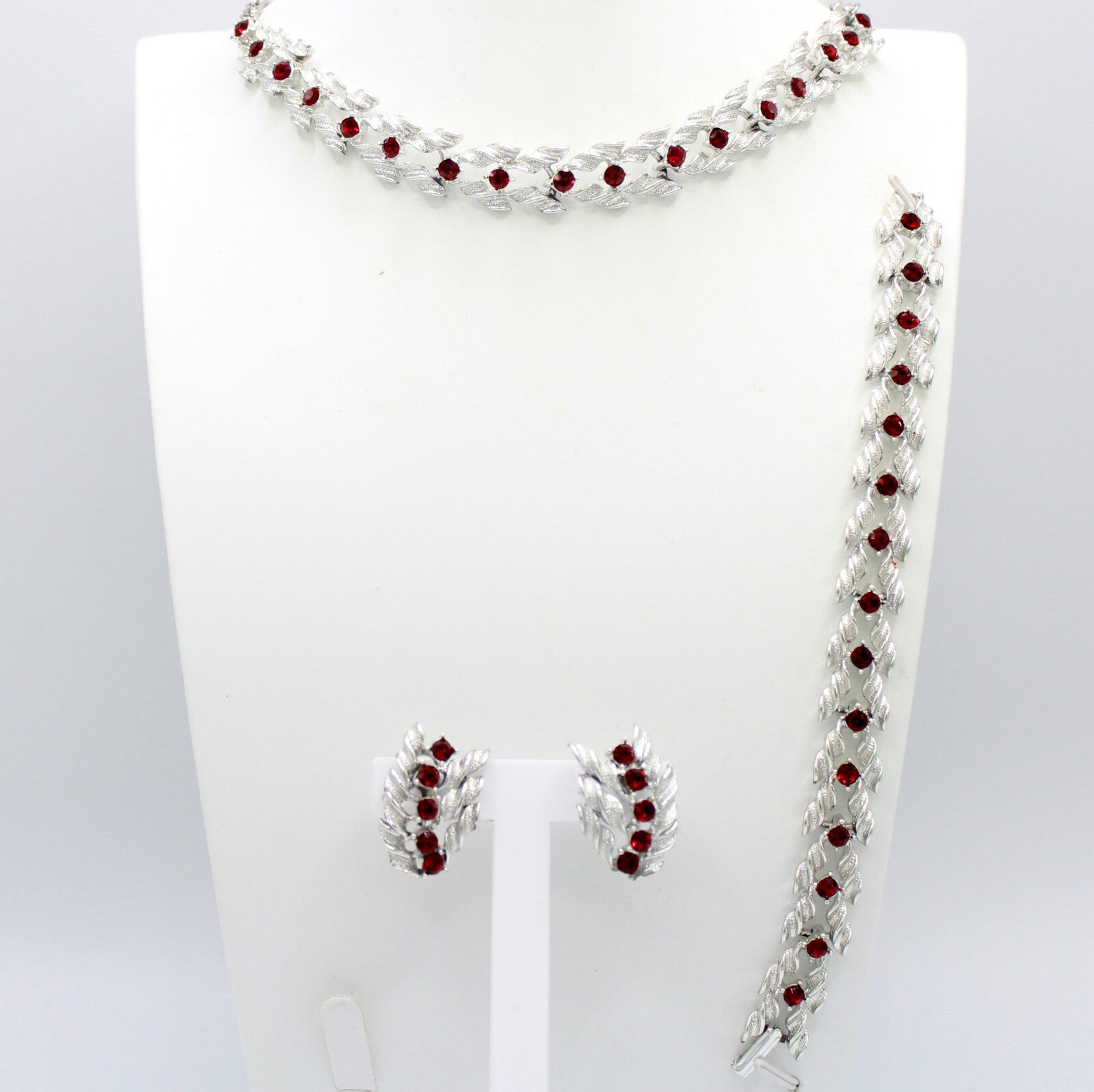 Vintage Elegant RED RHINESTONE Silver Leaves Necklace Bracelet Earrings Set