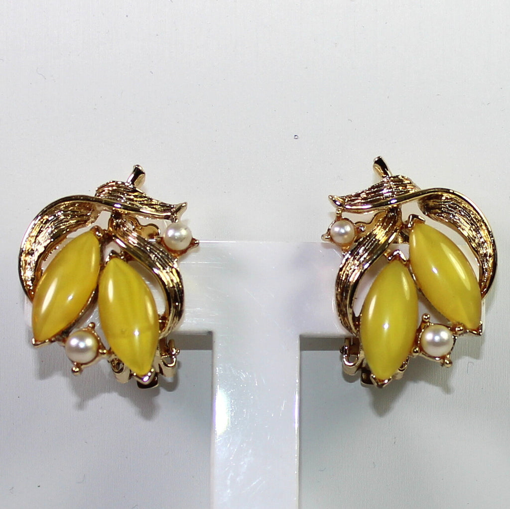 Vintage YELLOW MOONGLOW Rhinestone Faux Pearl Necklace Bracelet Earrings Set
