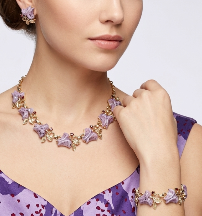 VTG Lavender Purple Lucite Bell Flower Rhinestone Necklace Bracelet Earrings Set