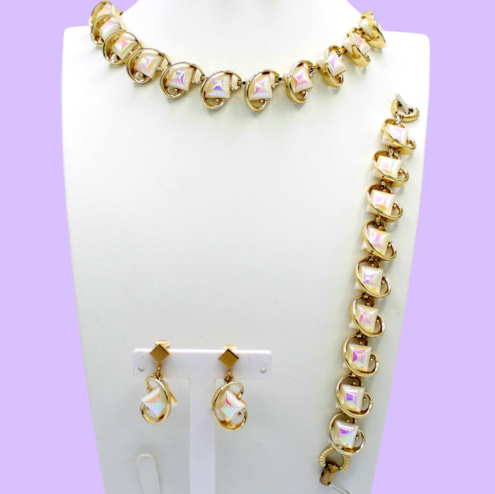 VTG Iridescent White Square Glass Geometric Mod Necklace Bracelet Earrings Set
