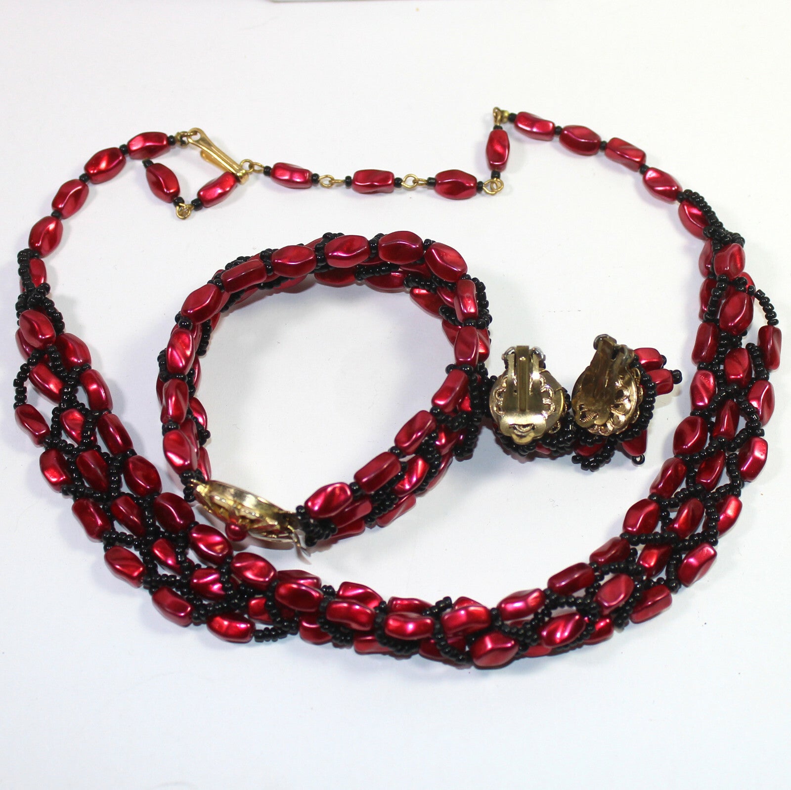 Vintage Cranberry Red Black Braided Bead Necklace Bracelet Earrings Set parure