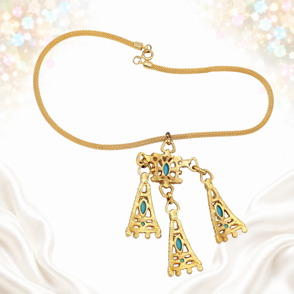 Reverse side of vintage Juliana pendant necklace and chain clasp