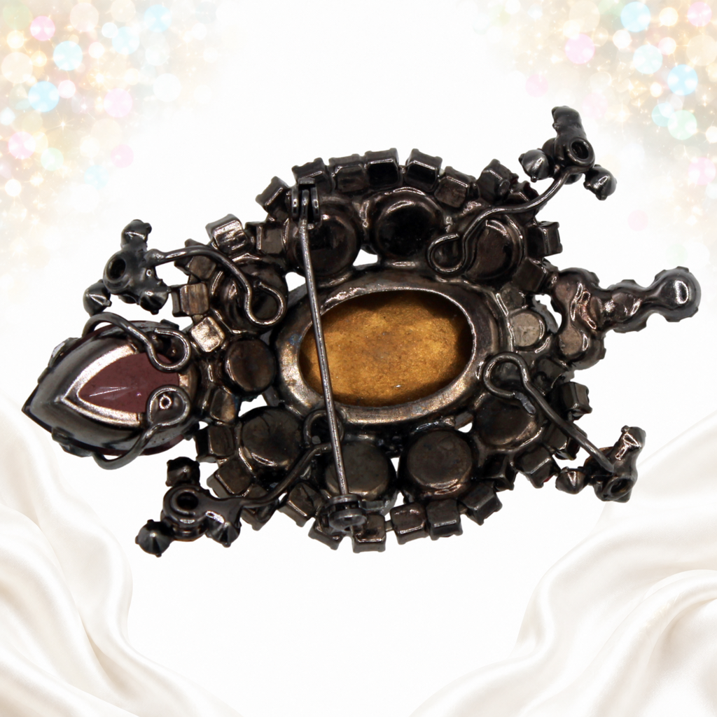 Juliana turtle brooch reverse