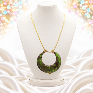 Vintage Juliana Marbled Lime Green Heat-Formed Plastic Crescent Pendant Necklace IIJJ#9761