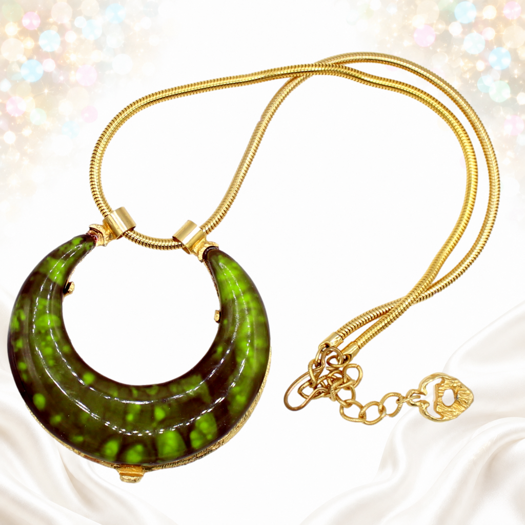 Vintage Juliana marbled lime green heat-formed plastic crescent pendant necklace, front
