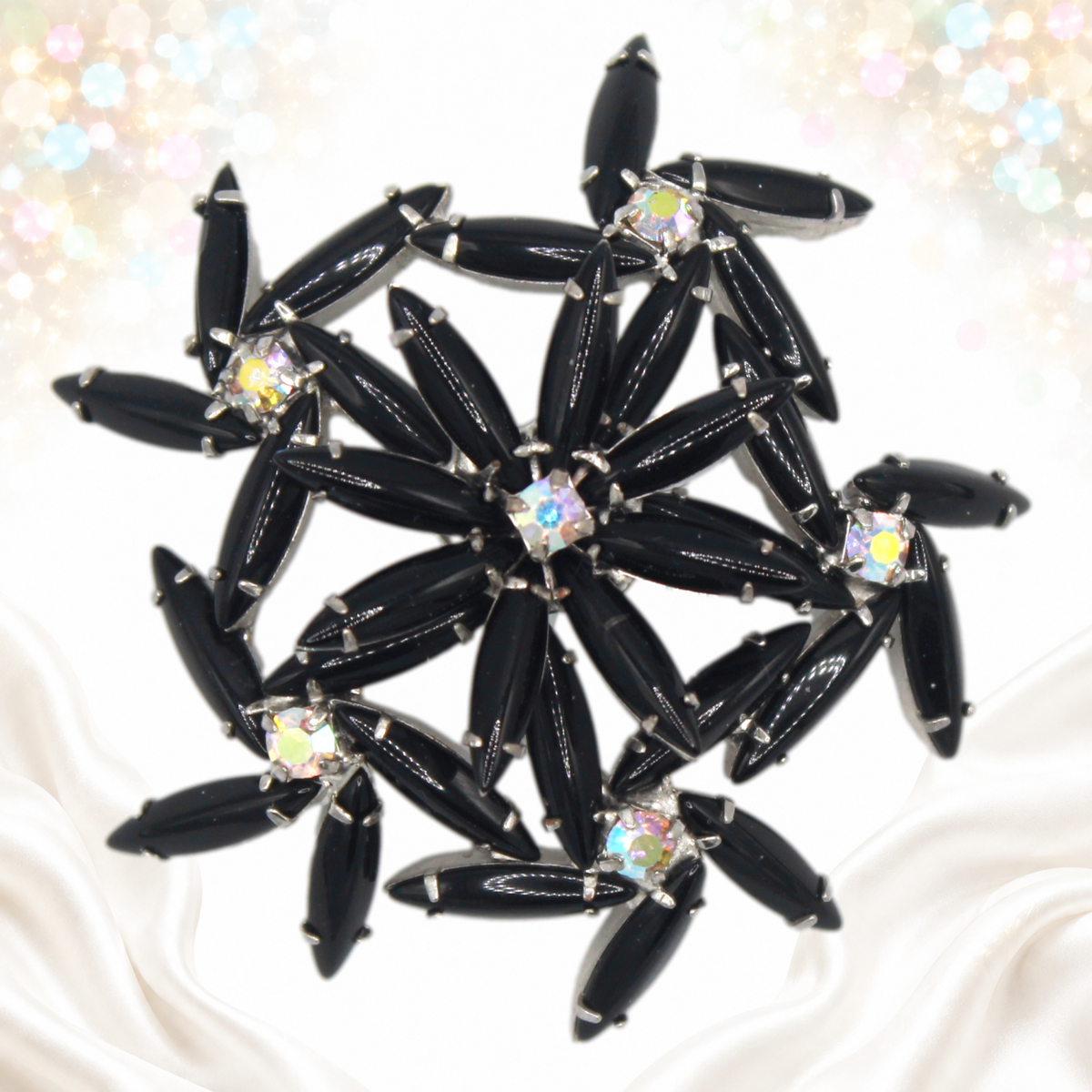 Vintage Juliana Black Cabochon Rhinestone Daisy Figural Flower Brooch IIJJ#9640
