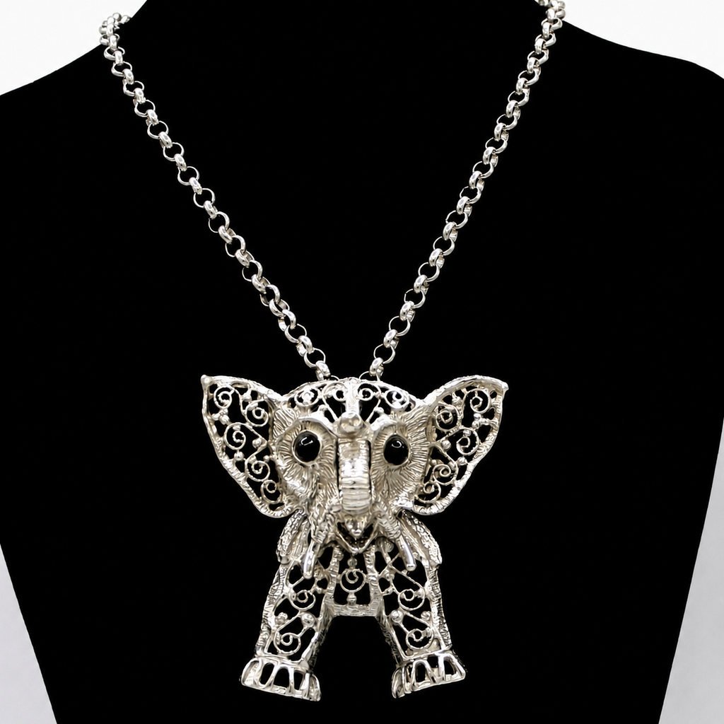 Vintage Juliana Black Silver Figural Elephant Pendant Necklace IIJJ#140