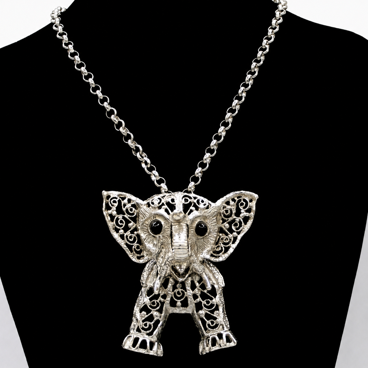 Vintage Juliana Black Silver Figural Elephant Pendant Necklace IIJJ#140
