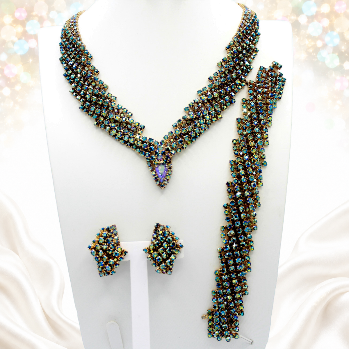 Vintage HATTIE CARNEGIE Blue Green AB Rhinestone Necklace Bracelet Earrings Set