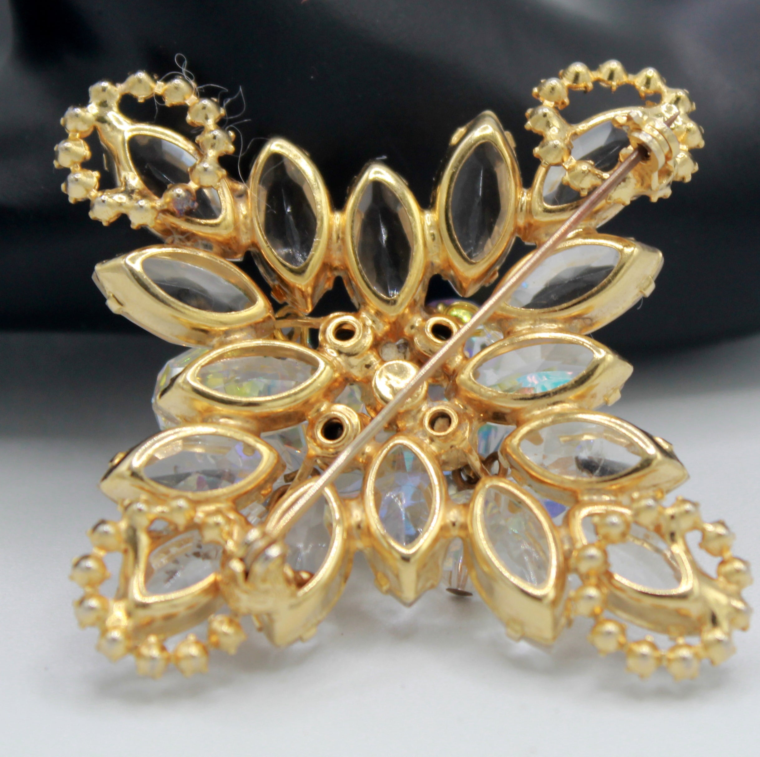 Vintage Juliana Cha Cha Clear Rhinestone Crystal Bead Halo Maltese Cross Brooch IIJJ8541