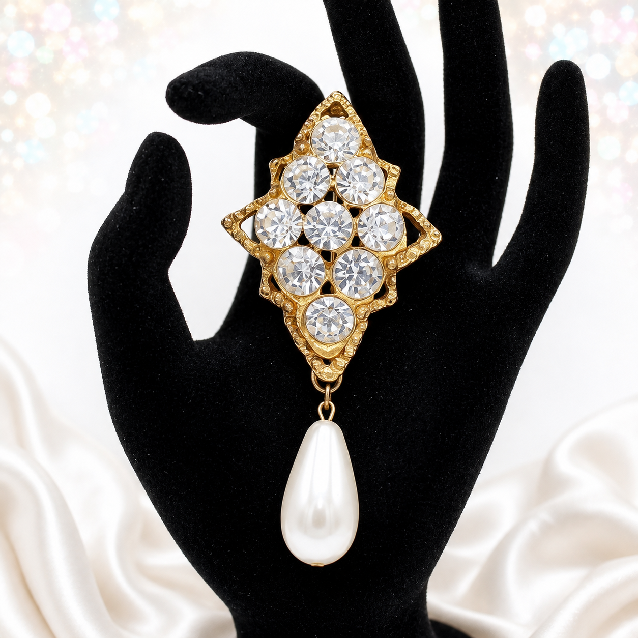 Vintage Juliana Clear Rhinestone Faux Pearl Dangle Brooch IIJJ#8382