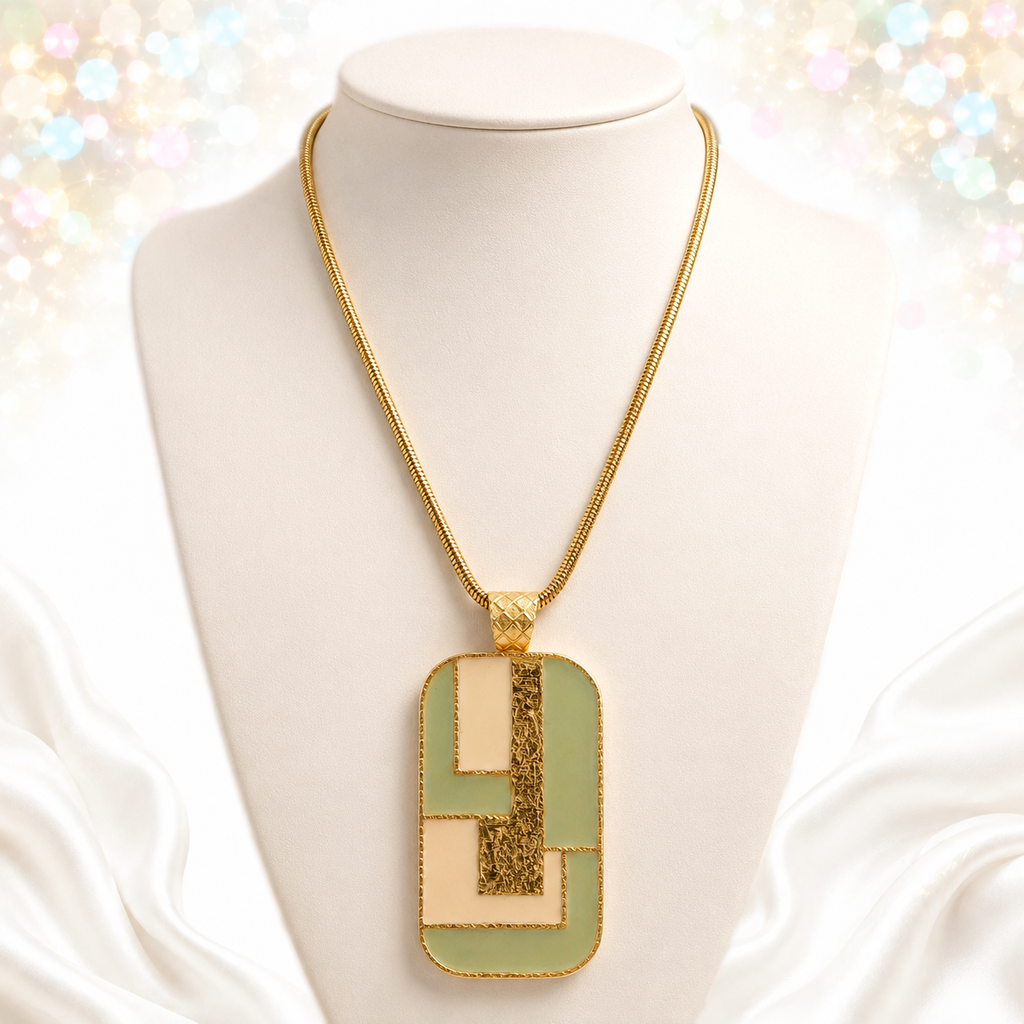 Vintage JULIANA Pistachio Green Cream Enamel Pendant Necklace IIJJ#8864