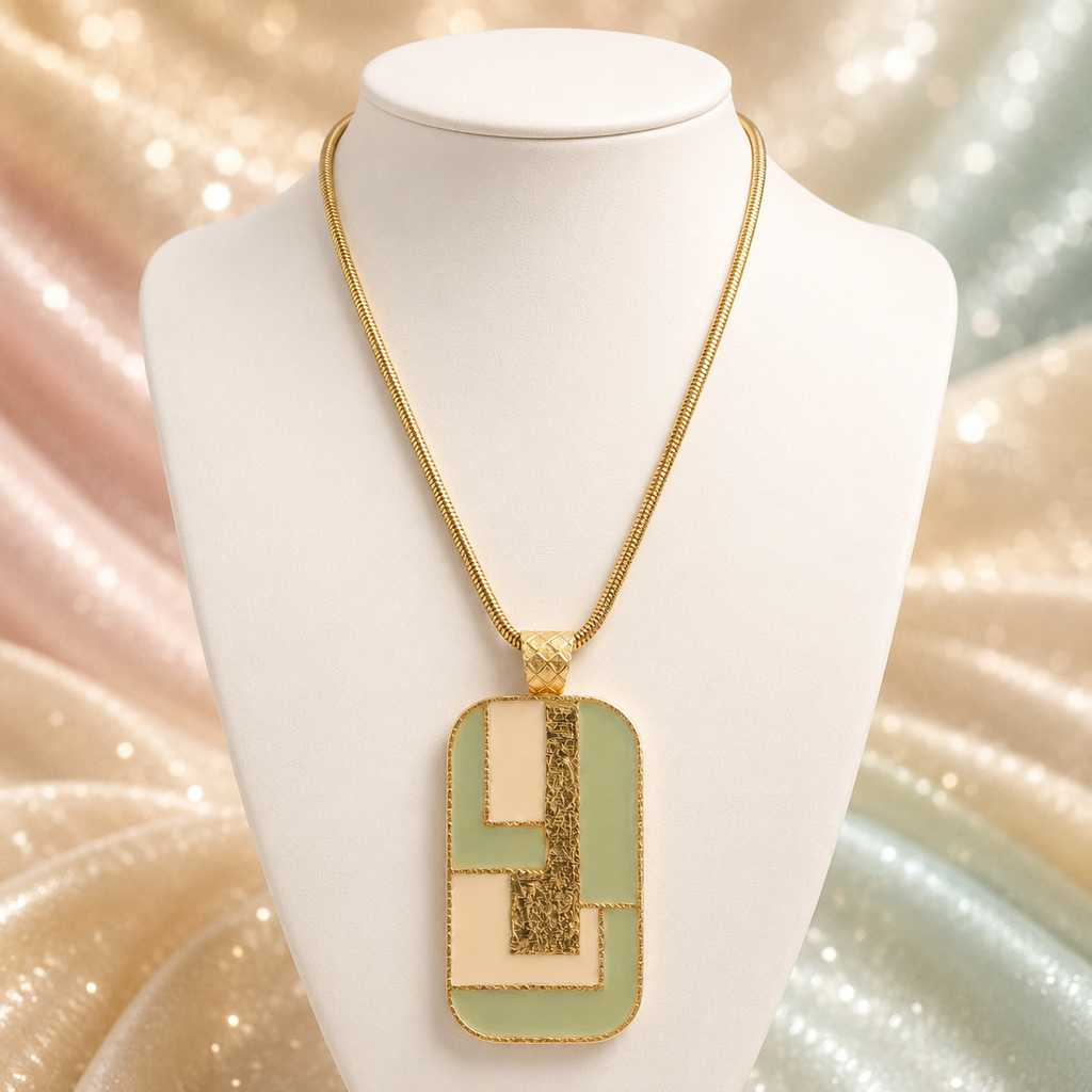 Vintage JULIANA Pistachio Green Cream Enamel Pendant Necklace IIJJ#8860