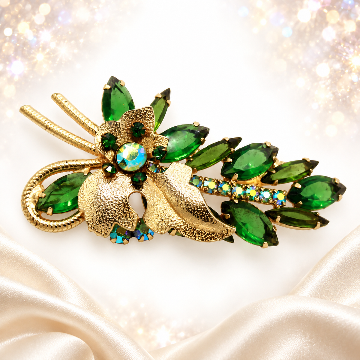 Vintage Juliana Green Rhinestone & Gold Metal Leaf Figural Brooch  Book Piece IIJJ#595