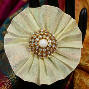 Vintage Juliana Iridescent Sparkle Rhinestone Opalized Pleated Ribbon Brooch IIJJ#7337