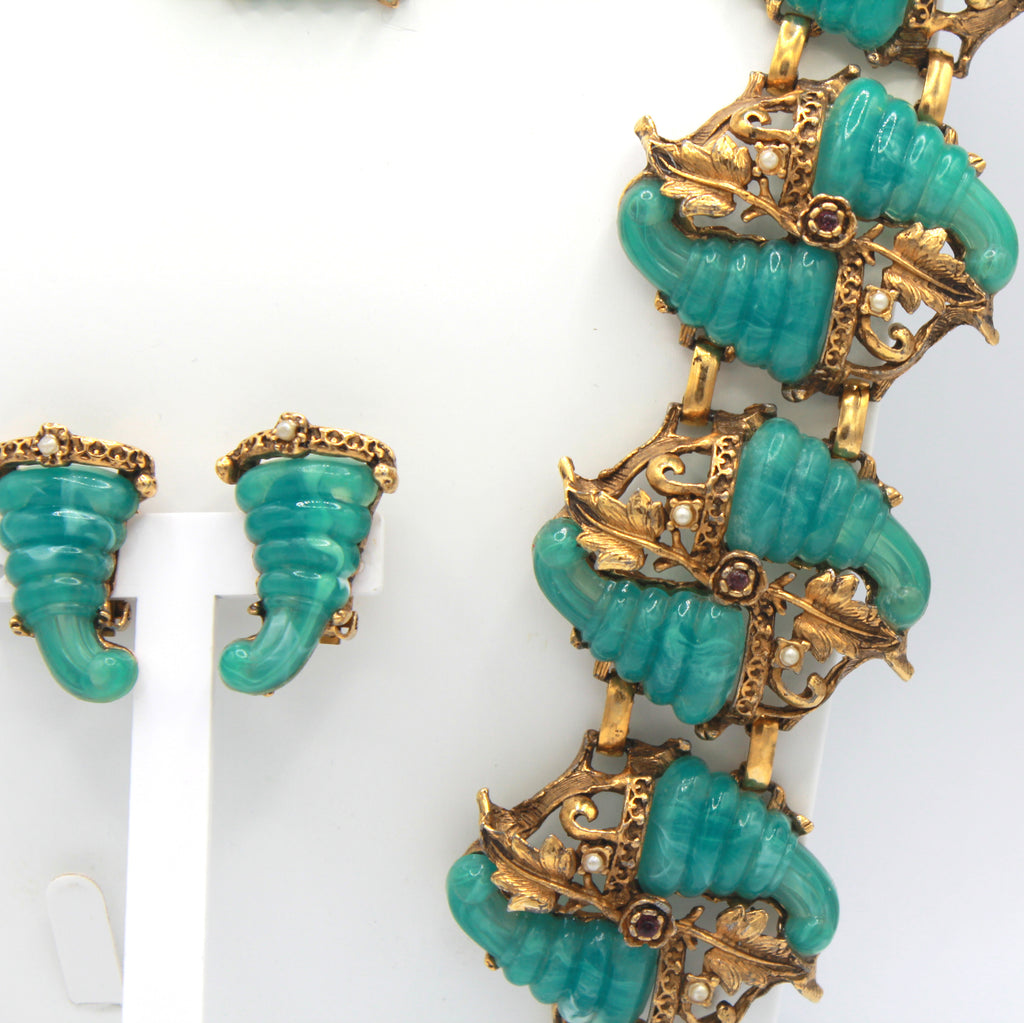 Vintage SELRO Jade Lucite Cornucopia Flower Rhinestone Necklace Bracelet Earrings Set