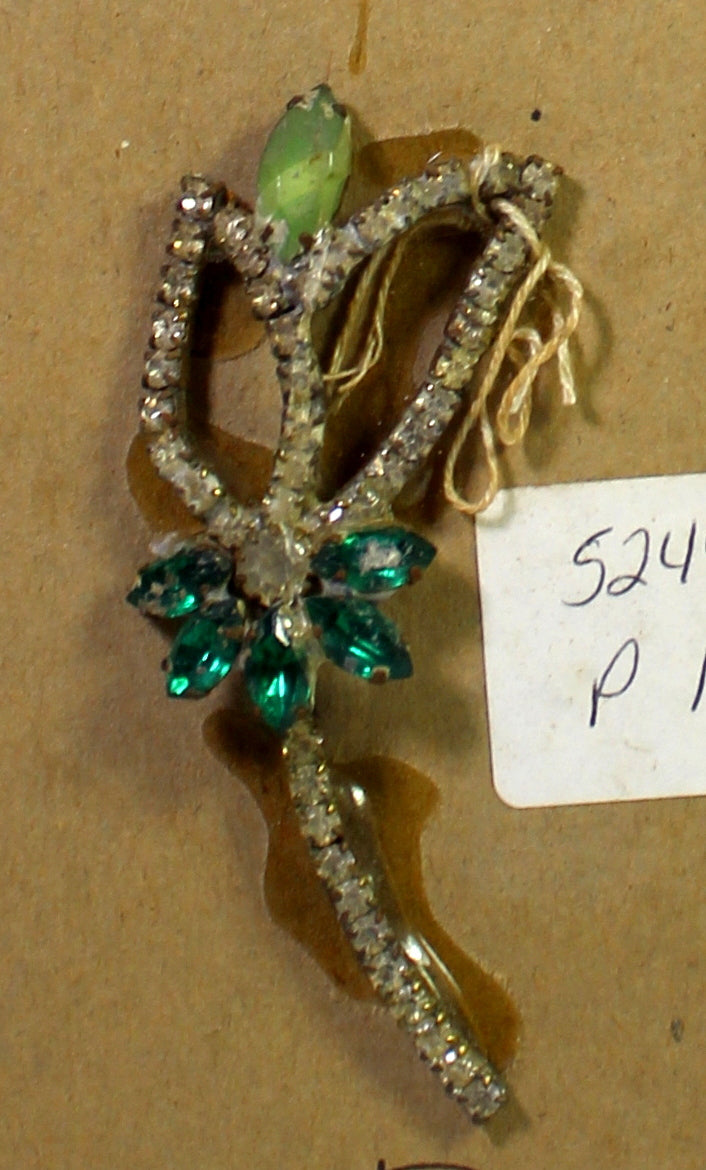 Design-board sample — reference only; not the brooch offered for sale