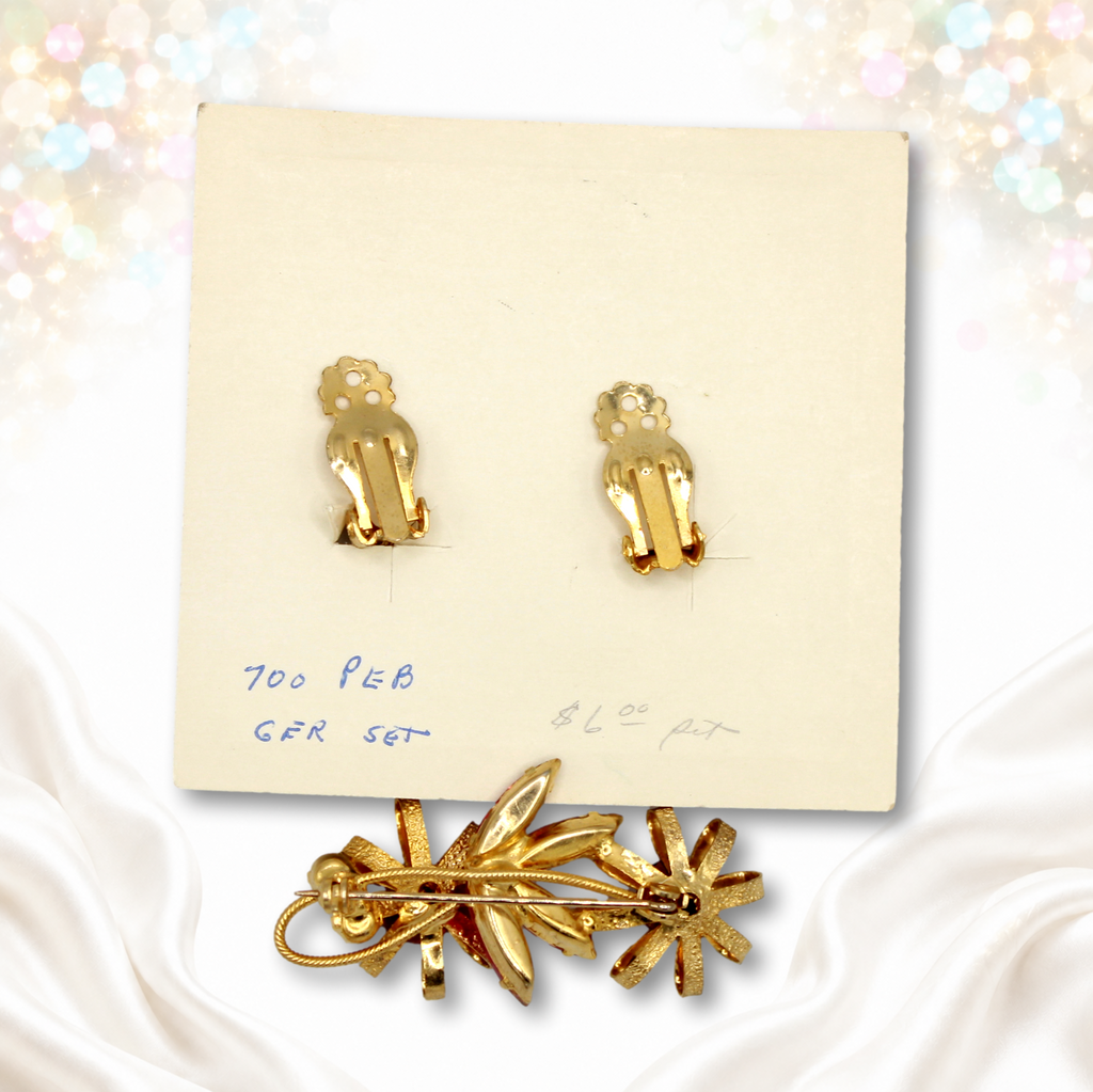 Reverse of Juliana brooch and earrings card