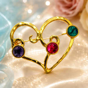 Vintage Juliana Open Figural Heart Brooch Gold Tone Cabochons IIJJ #9218