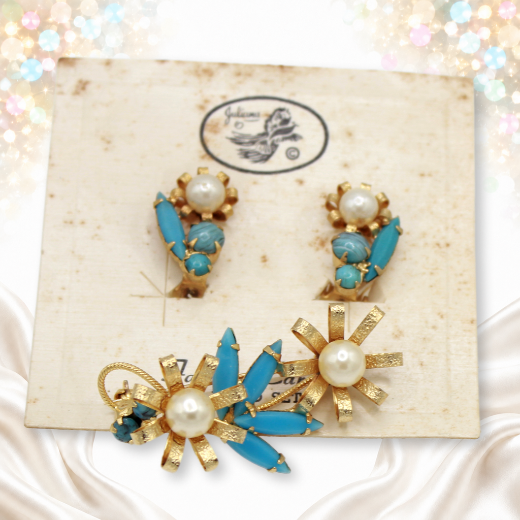 Juliana faux turquoise and pearl carded flower set front