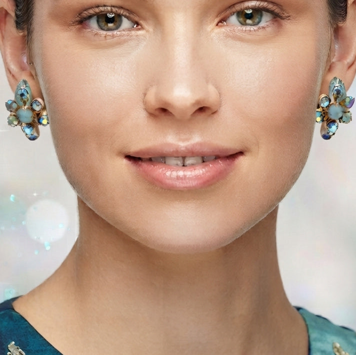 Vintage Juliana Turquoise Aqua Blue Rhinestone Flower Earrings IIJJ#9161