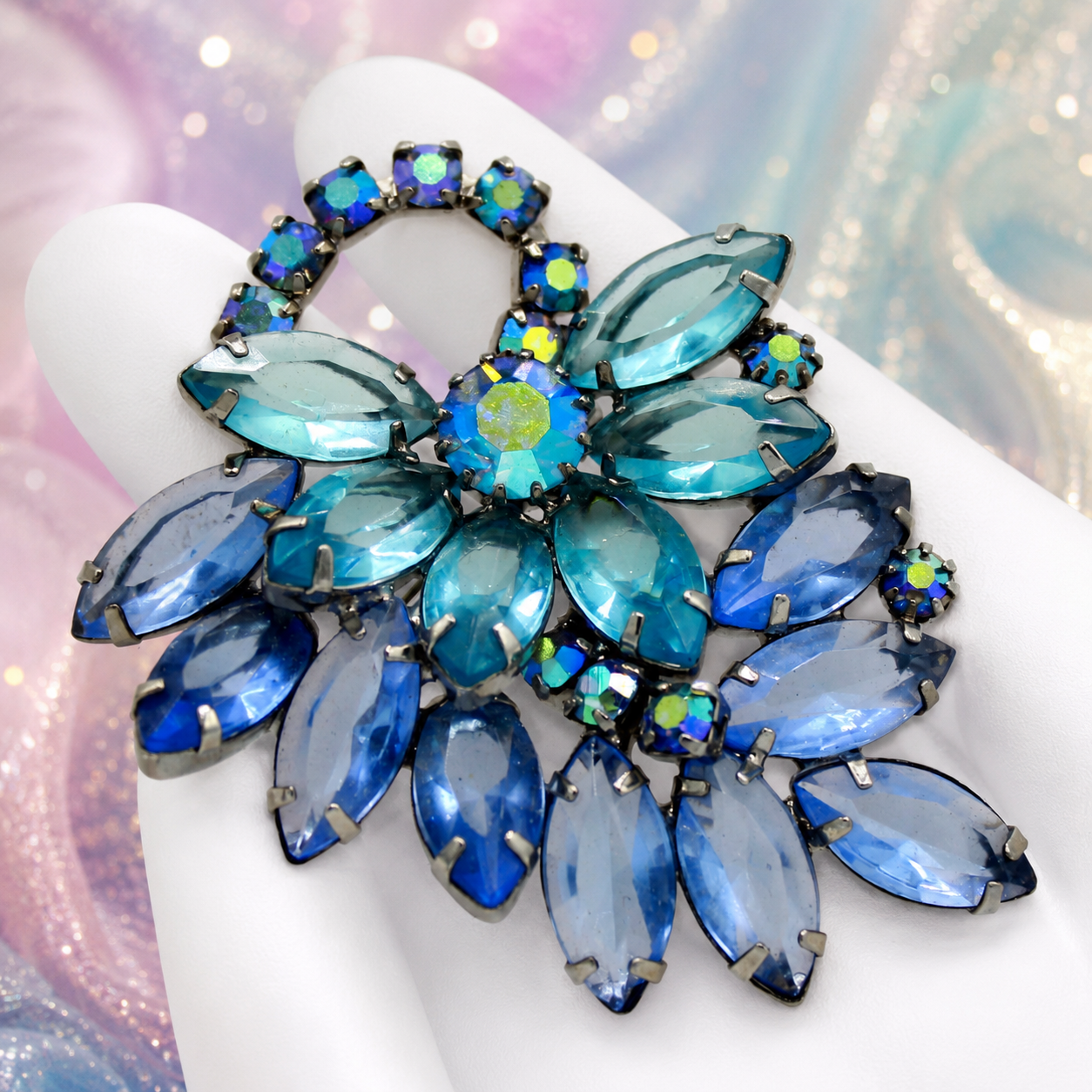 Vintage Juliana Two Tone Blue Rhinestone Swirling Flower Brooch IIJJ #3895
